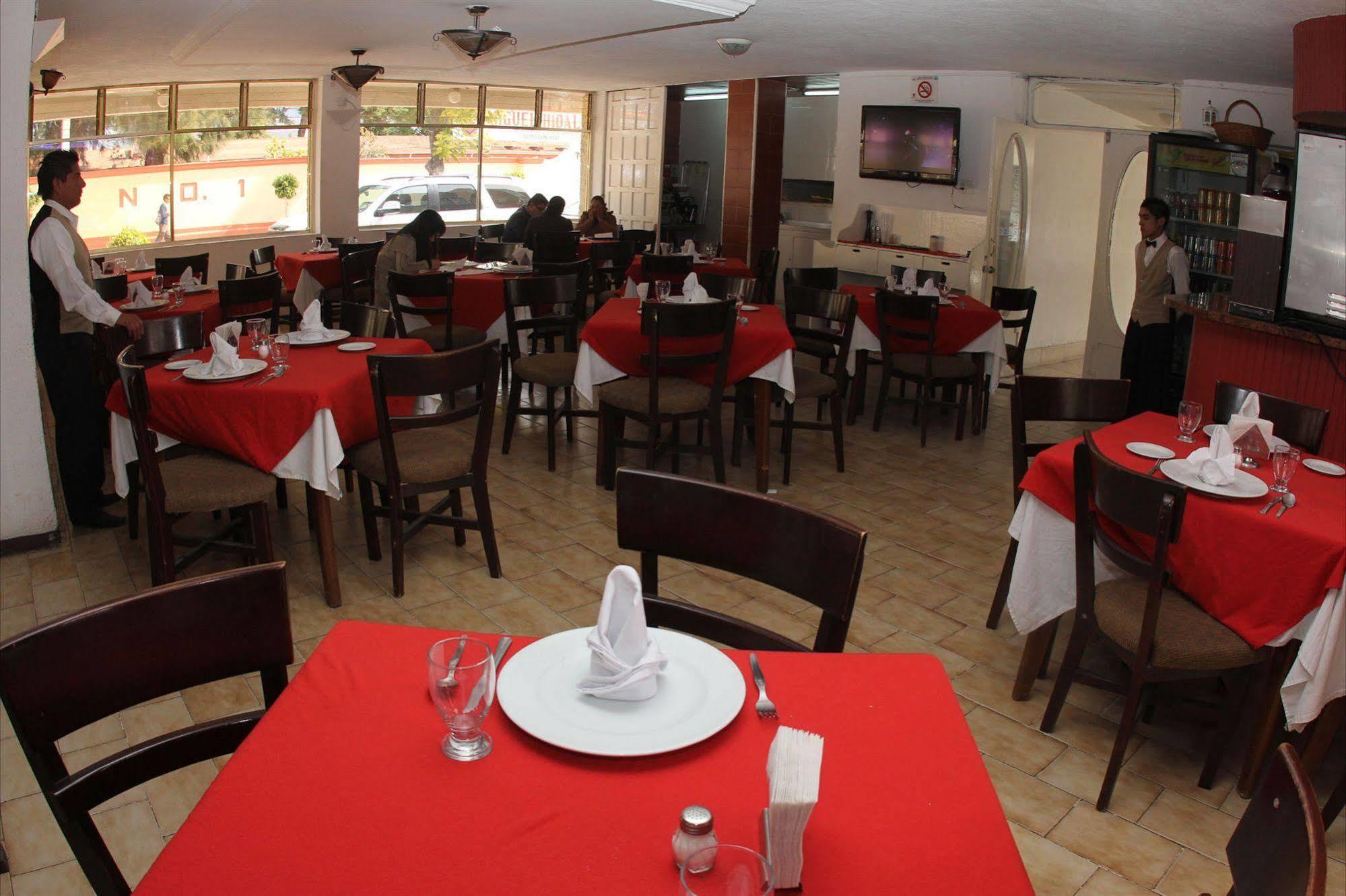 Quinta Rivera Hotel Actopan  Bagian luar foto